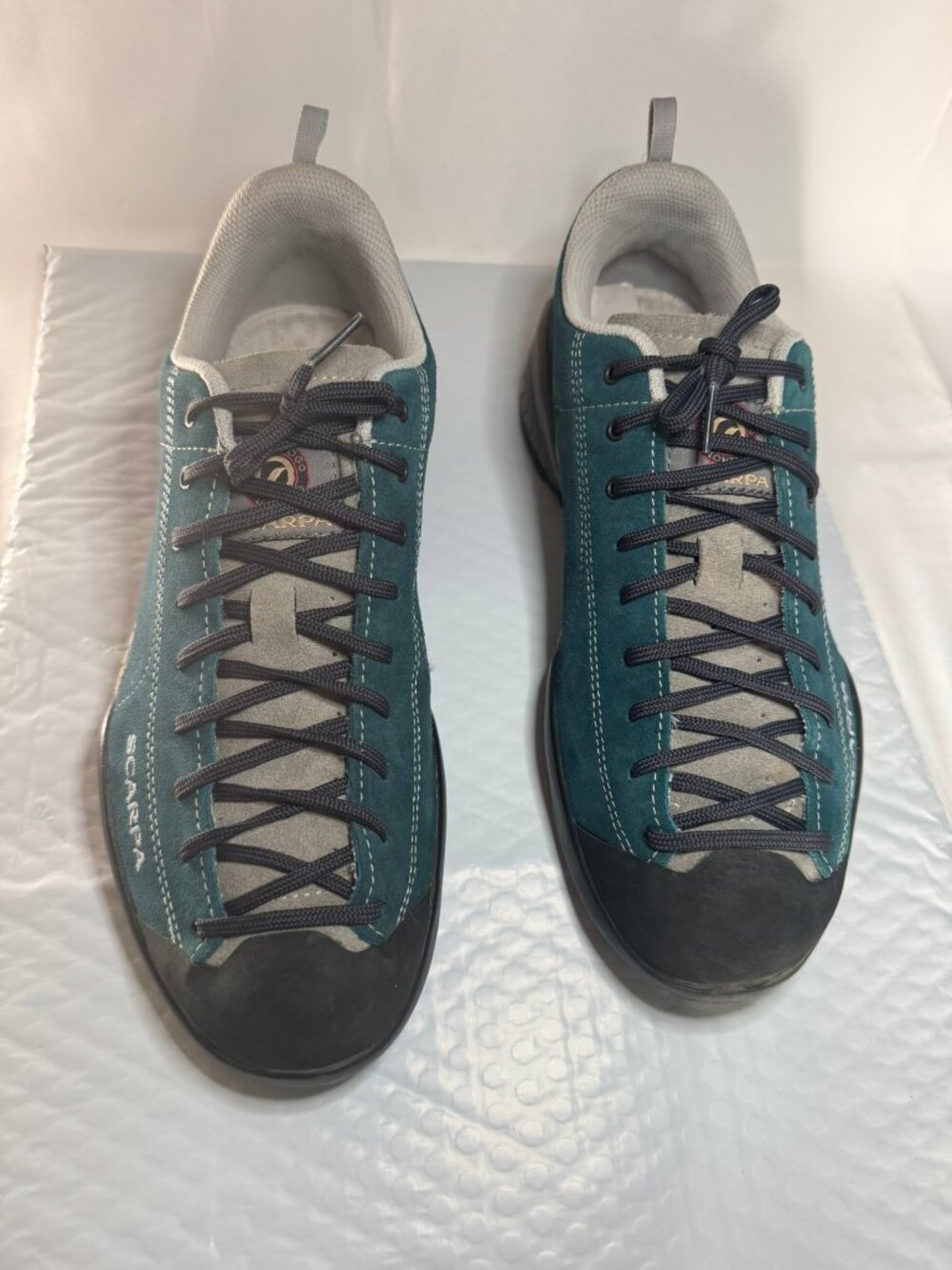Scarpa Mojito Approach Shoes Men's US 9.5 EU 42.5 Vibram Suede Hiking